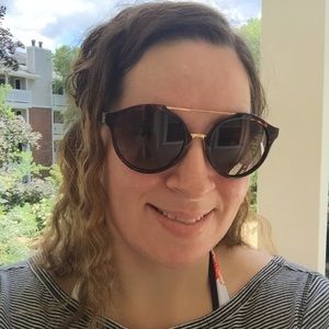 Meet your Posher, Elspeth